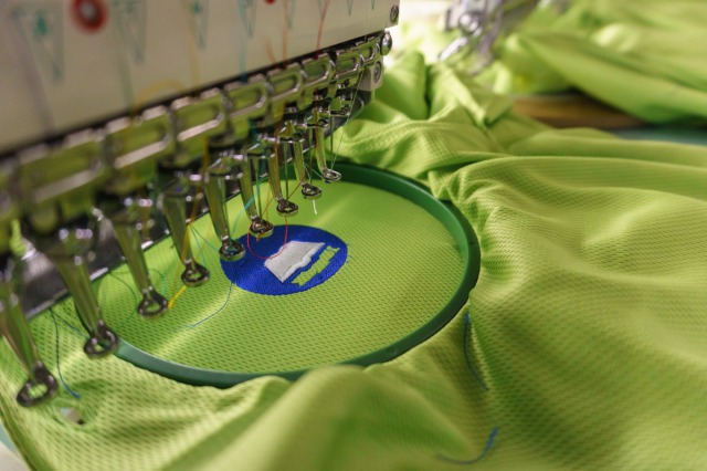 刺繍とワッペンのどちらを選ぶ?